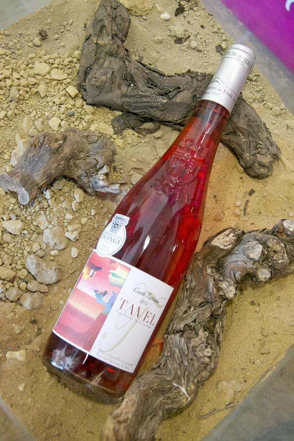 费尼尔酒店 Vénéjan 外观 照片